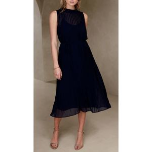 BNWT Banana Republic Navy Pleated Midi Dress